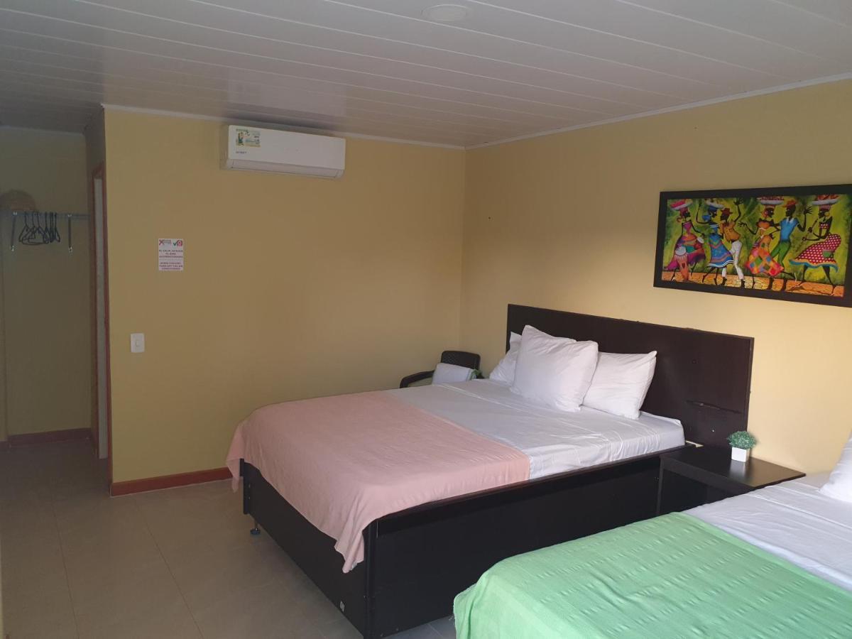 Victoria'S Gennie Bay Village Hostal ซานอันเดรส ภายนอก รูปภาพ